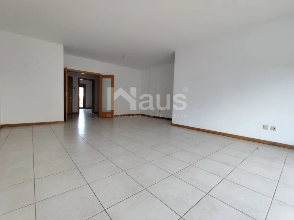 Apartamento T3 para Venda em Pinhal Novo Foto 2