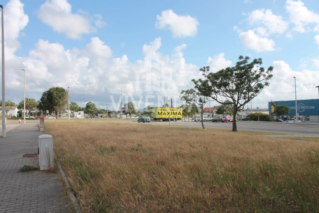 Terreno para Venda em Palhais e Coina Foto 4