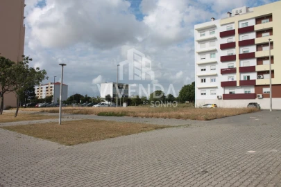 Terreno para Venda em Palhais e Coina