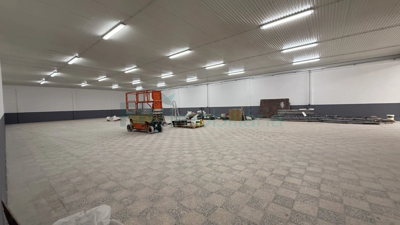 Armazém para Arrendamento em Caldas de Vizela (São Miguel e São João) Foto 1
