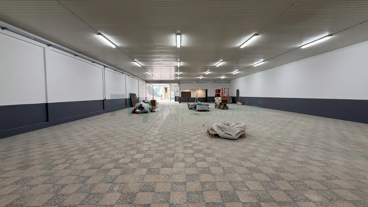 Armazém para Arrendamento em Caldas de Vizela (São Miguel e São João) Foto 5