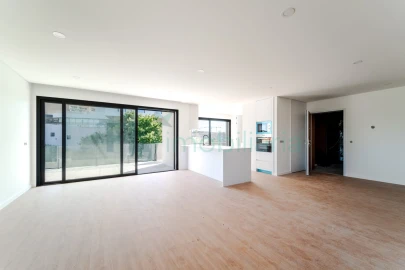 Apartamento T3 para Venda em Silvares, Pias, Nogueira e Alvarenga