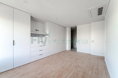 Apartamento T3 para Venda em Silvares, Pias, Nogueira e Alvarenga
