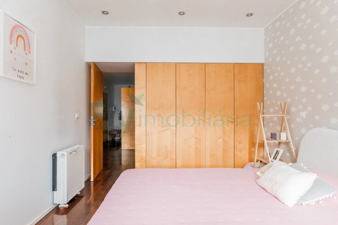 Apartamento T3 para Venda em Mesão Frio Foto 8