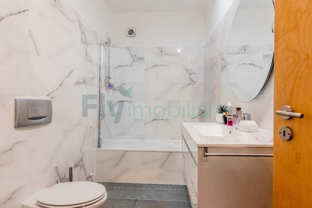 Apartamento T3 para Venda em Mesão Frio Foto 12