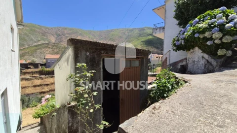 Moradia T4 para Venda em Pomares