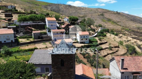 Moradia T4 para Venda em Pomares