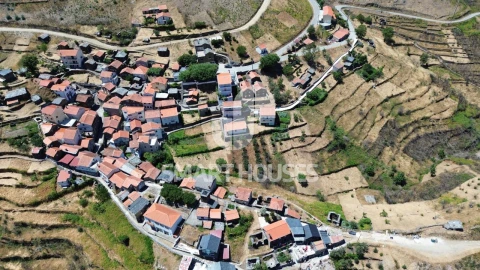 Moradia T4 para Venda em Pomares