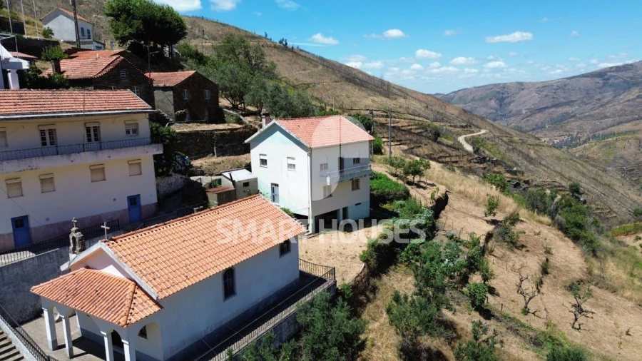 Moradia T4 para Venda em Pomares Foto 30