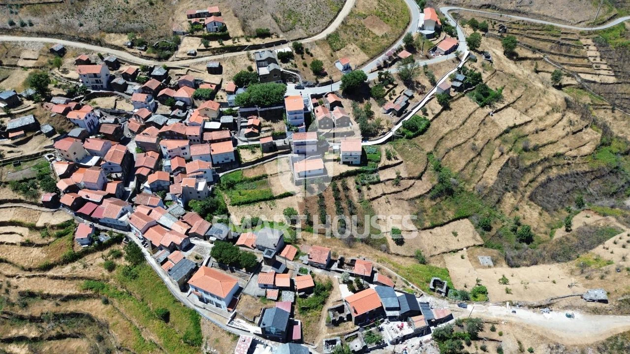 Moradia T4 para Venda em Pomares Foto 32
