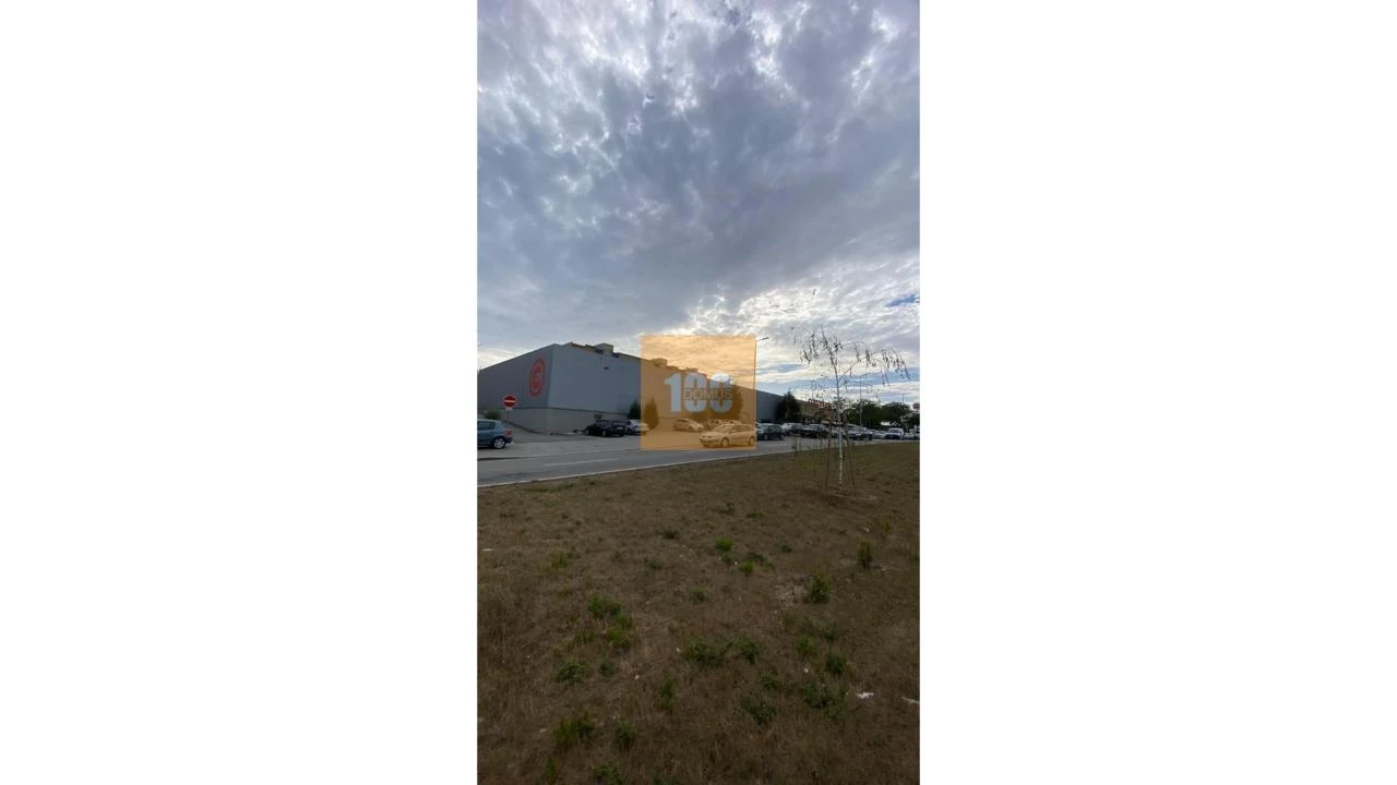 Apartamento para Venda em Vilar de Andorinho Foto 19