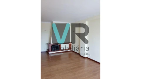 Apartamento T2 para Venda em São Vicente (Braga)