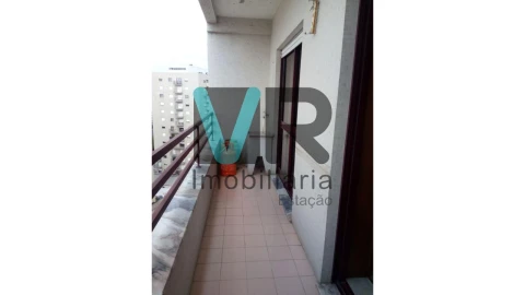 Apartamento T2 para Venda em São Vicente (Braga)
