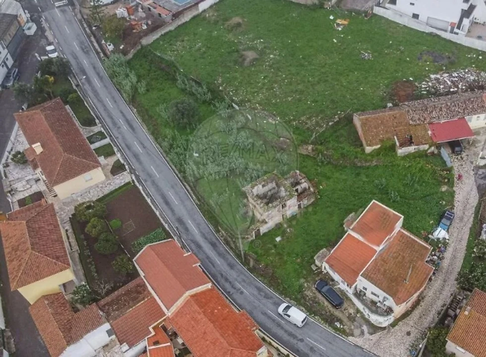 Terreno para Venda em Cacém e São Marcos Foto 2
