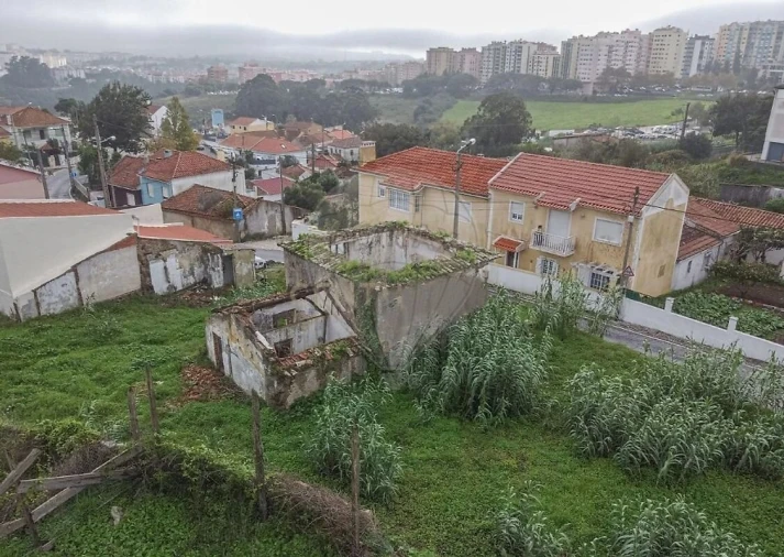Terreno para Venda em Cacém e São Marcos Foto 7
