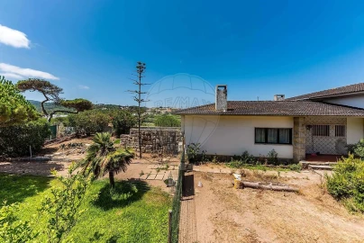 Moradia T5 para Venda em Colares