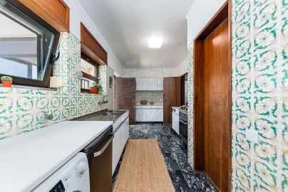 Moradia T5 para Venda em Colares