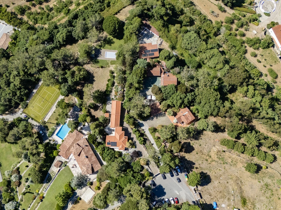 Moradia T10 para Venda em Santa Maria e São Miguel, São Martinho, São Pedro Penaferrim Foto 13