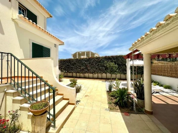 Moradia T4 para Venda em Ericeira