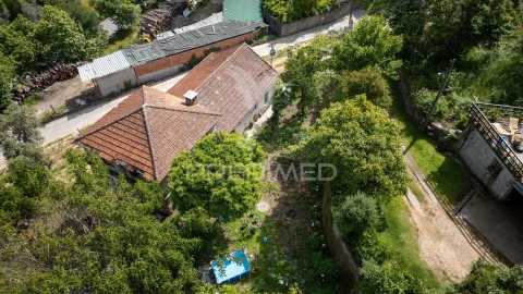 Moradia T3 para Venda em Rio Caldo