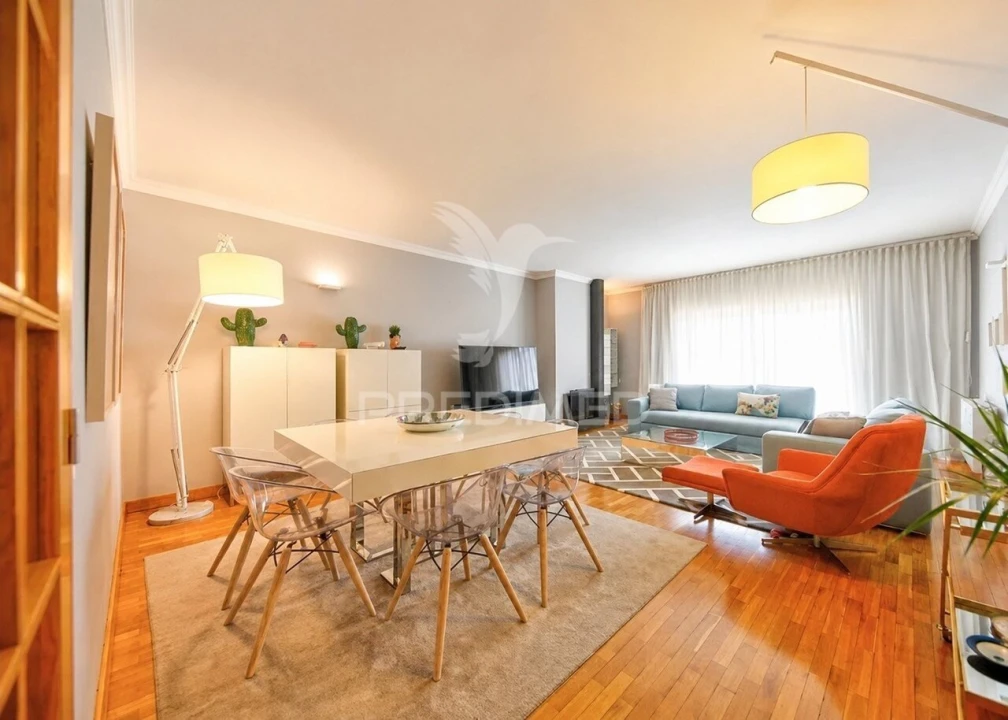 Apartamento T3 para Venda em Glória e Vera Cruz Foto 1