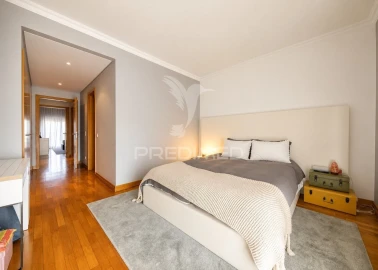 Apartamento T3 para Venda em Glória e Vera Cruz