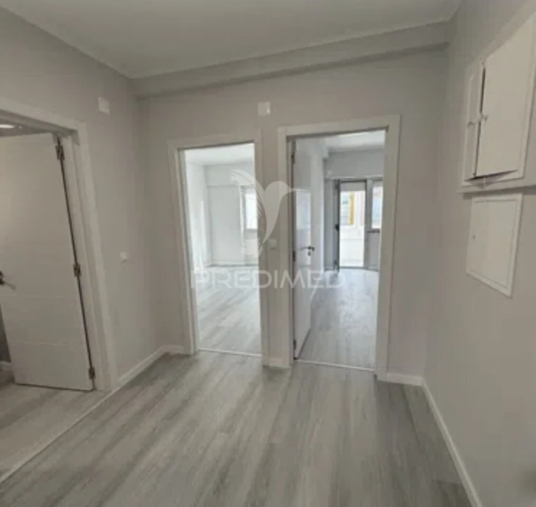 Apartamento T2 para Venda em Oeiras e São Julião da Barra, Paço de Arcos e Caxias Foto 12