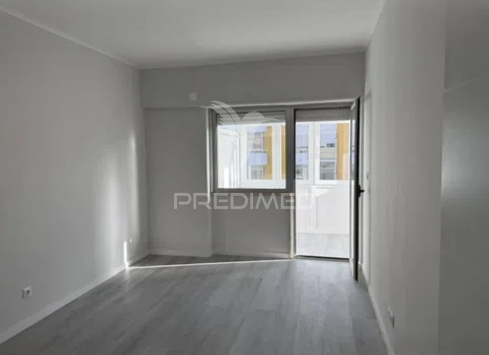 Apartamento T2 para Venda em Oeiras e São Julião da Barra, Paço de Arcos e Caxias Foto 20