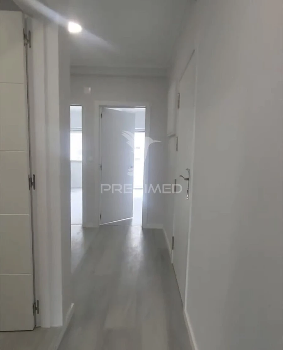 Apartamento T2 para Venda em Oeiras e São Julião da Barra, Paço de Arcos e Caxias Foto 16