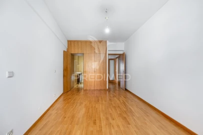 Apartamento T3 para Venda em Paranhos