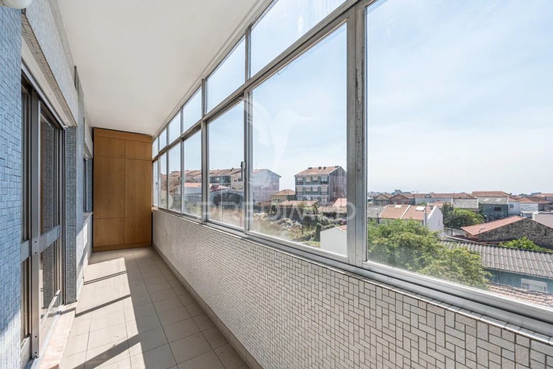 Apartamento T3 para Venda em Paranhos Foto 2