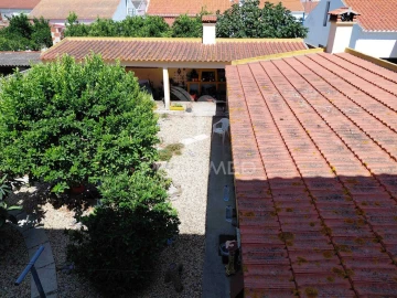 Moradia T5 para Venda em Alvalade