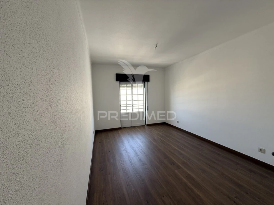 Apartamento T3 para Venda em Almeirim Foto 13