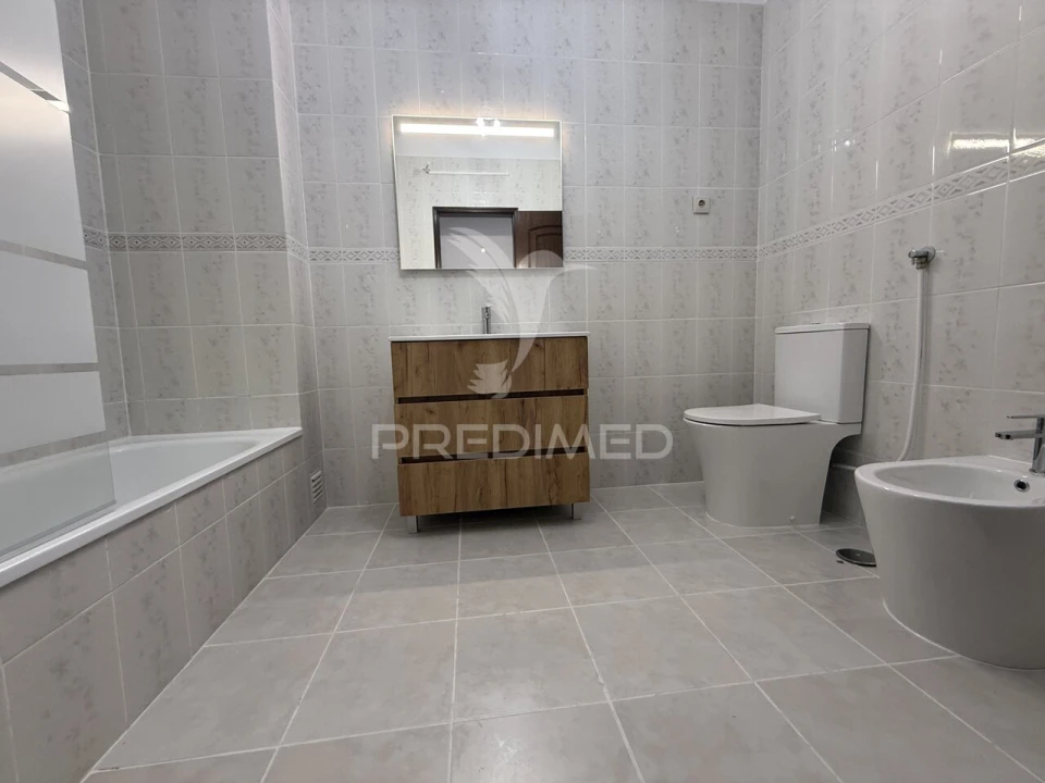 Apartamento T3 para Venda em Almeirim Foto 22