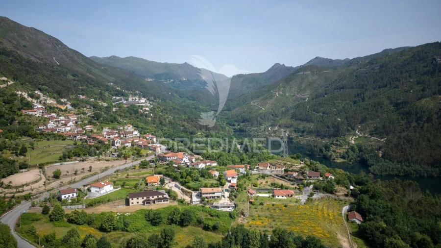 Terreno para Venda em Rio Caldo Foto 4