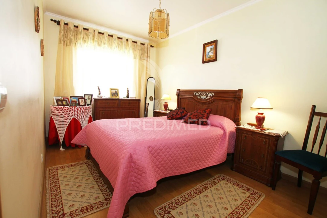 Apartamento T2 para Venda em Caparica e Trafaria Foto 5