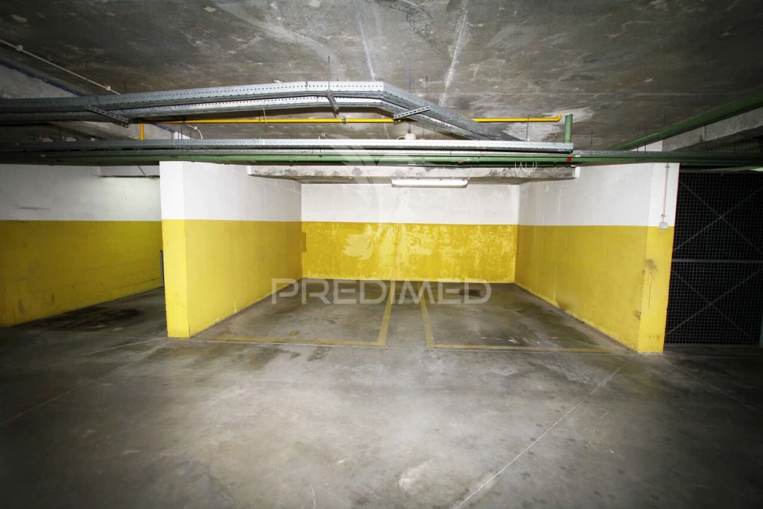 Apartamento T2 para Venda em Caparica e Trafaria Foto 24
