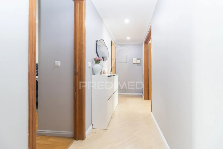 Apartamento T2 para Venda em Quinta do Conde Foto 5