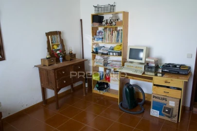 Moradia T3 para Venda em São Vicente do Paul e Vale de Figueira
