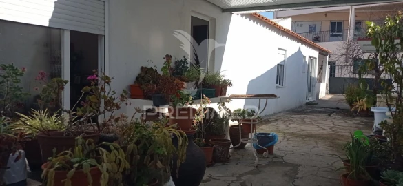 Moradia T2 para Venda em Ponte de Sor, Tramaga e Vale de Açor