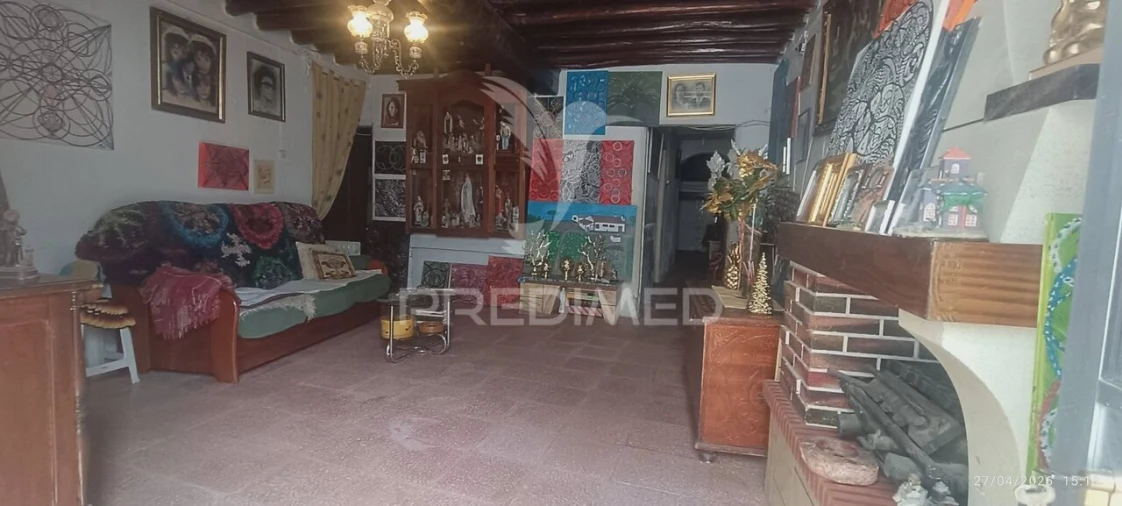 Moradia T4 para Venda em Espírito Santo, Nossa Senhora da Graça e São Simão Foto 4