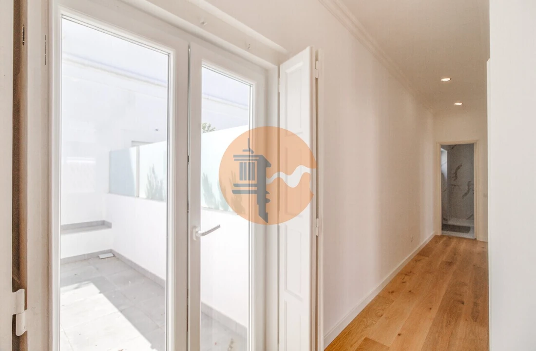 Apartamento T2 para Venda em Vila Real de Santo Antonio Foto 24