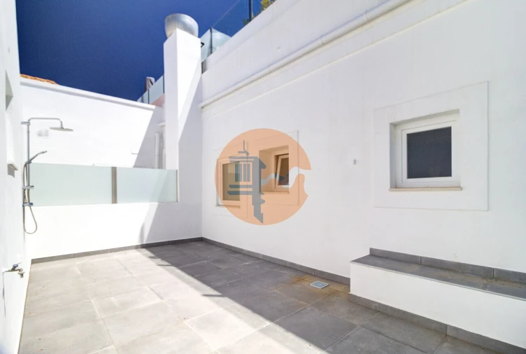 Apartamento T2 para Venda em Vila Real de Santo Antonio Foto 2
