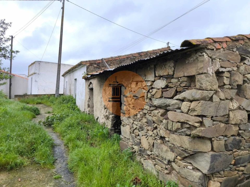 Moradia T0 para Venda em Vaqueiros Foto 10