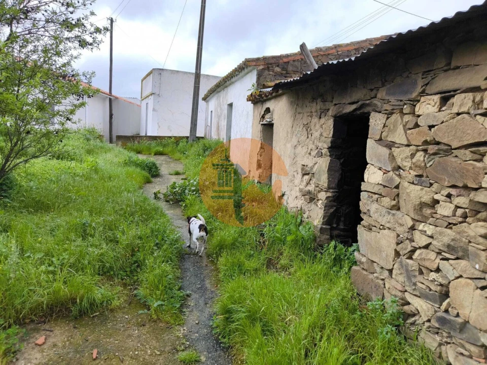 Moradia T0 para Venda em Vaqueiros Foto 28