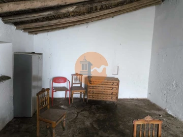 Moradia T0 para Venda em Vaqueiros