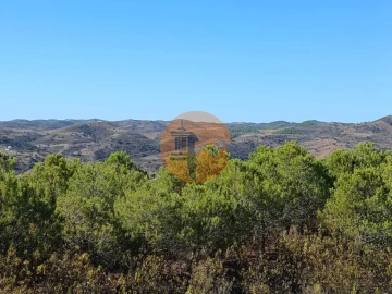 Terreno para Venda em Vaqueiros