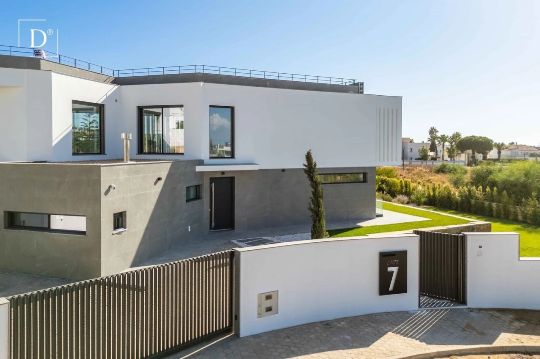 Moradia T4 para Venda em Albufeira e Olhos de Água Foto 42