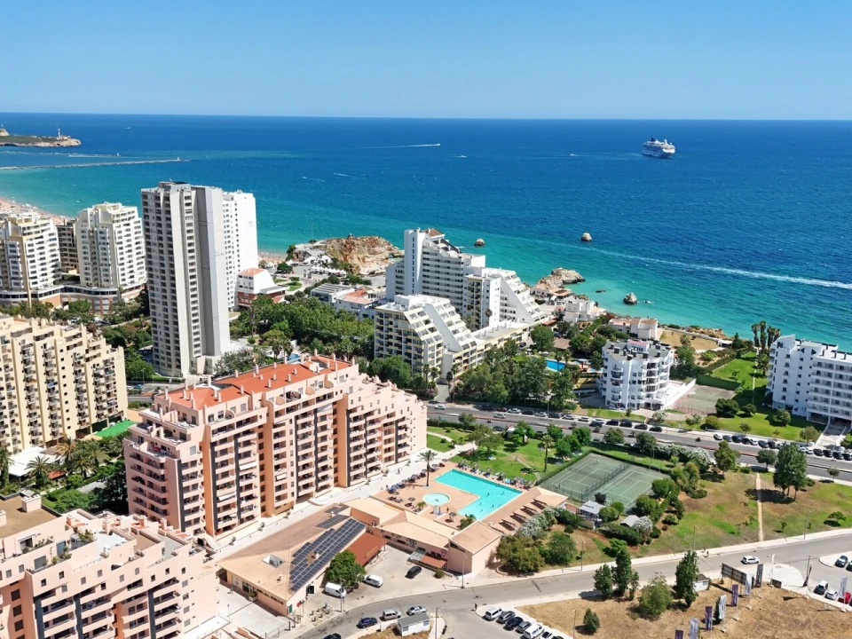 Apartamento T1 para Venda em Portimão Foto 3