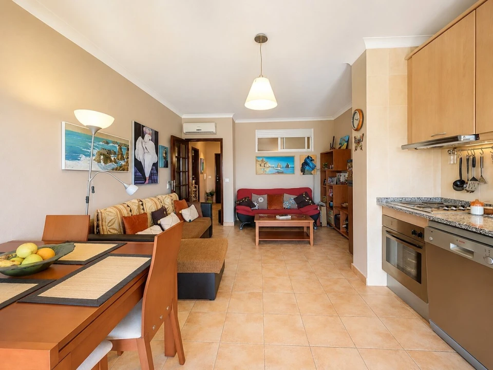 Apartamento T1 para Venda em Portimão Foto 9